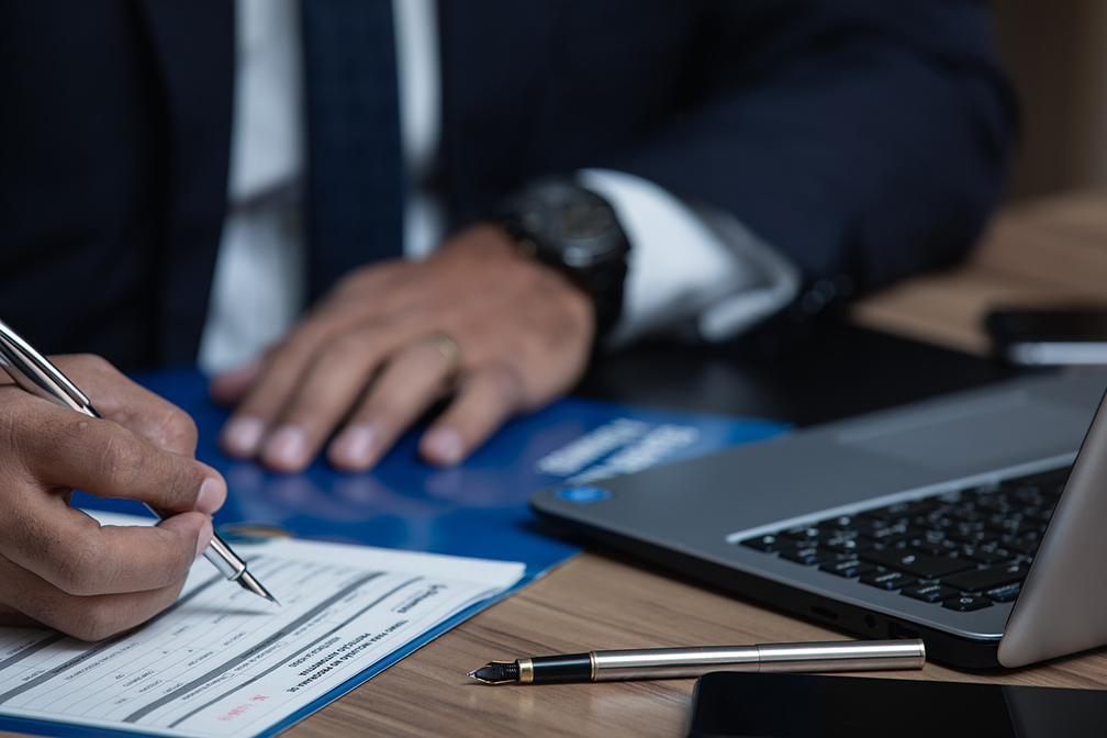 Suffern Lawyer working on Real Estate & Business Formation Matters Steven L Ginsberg, Esq. Steven L Ginsberg Esq Suffern Lawyer working on Real Estate & Business Formation Matters